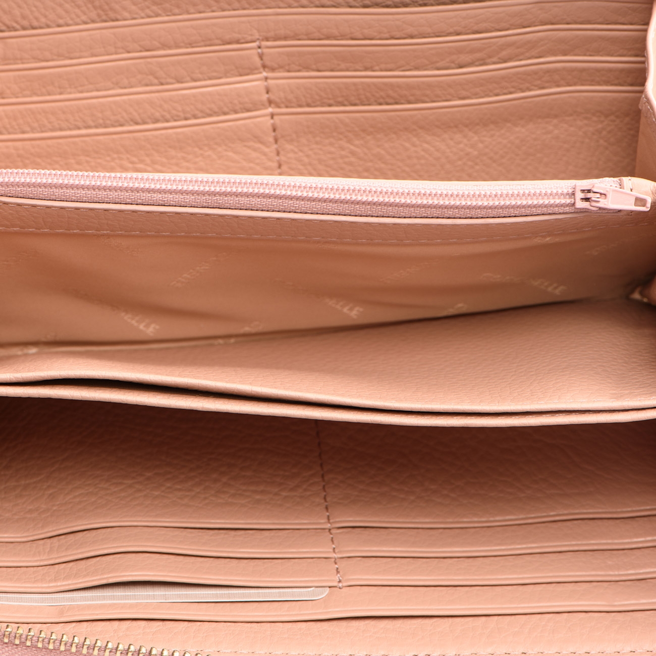 Coccinelle Portofele METALLIC SOFT  