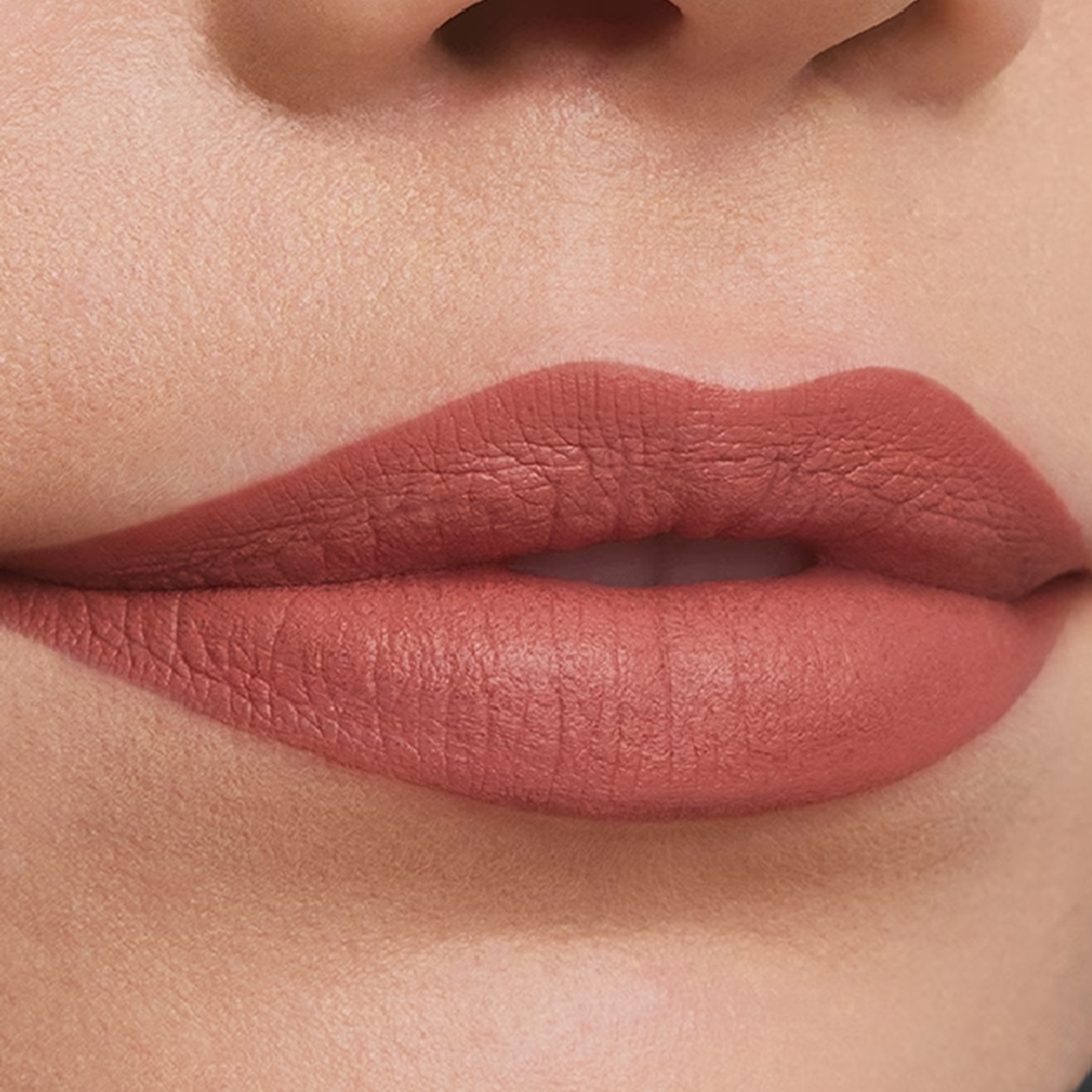 Estee Lauder Ruj Pure Color Matte Lipstick N°856 3.50 gr